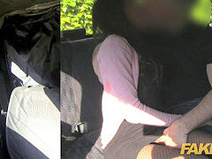 素人, フェラチオ, 車, イく瞬間, 自家製, オーガズム, 公共, 現実