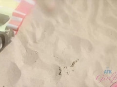Enthousiasteling, Strand, Bruinharig, Vriendin, Orgasme, Roken, Plagen, Bekijker