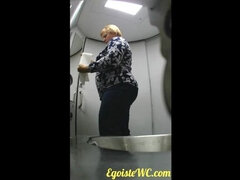Leie, Milf, Pissen, Spion, Toilette, Zug, Spanner, Nass