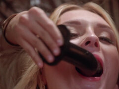 Anal, Tetas grandes, Rubia, Morena, Penetracion con dedos, Lesbiana, Juguetes