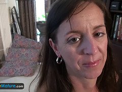 USAwives Rose Masturbating her pussy Using Toys