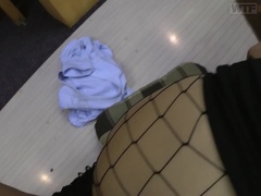 Bruinharig, Genootschap, Sperma in gezicht, Hakken, Panty, Openbaar, Strippen, Trio