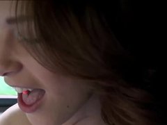 Arsch, Auto, Spermaladung, Hardcore, Geld, Natürlichen titten, Zierlich, Muschi