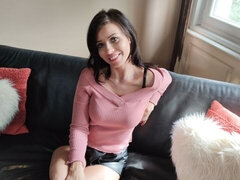 Grote lul, Pijpbeurt, Bruinharig, Hondjeshouding, Masturbatie, Natuurlijke tieten, Mager, Tiener