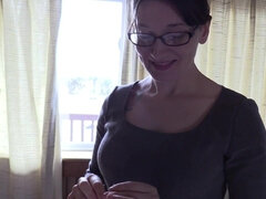 Bettie Bondage - A Horny Smoke with Mom - Big tits