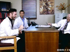 デカ尻, ブロンド, フェラチオ, カワイイ, ハードコア, 淫乱熟女, 母, タトゥー