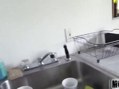 Amateur, Femme dominatrice, Branlette thaïlandaise, Collant, Pute, Strapon, Nénés, Webcam