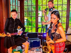 Анальный секс, Большая жопа, Большой член, Минет, Собачьи, Гибкие, Межрасовый секс, Милф