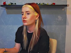 Tussi, Blondine, Braunhaarige, Süss, Solo, Jungendliche (18+), Titten, Netzkamera