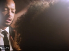 69, Sucer une bite, Brunette brune, Noir ébène, Faciale, Léchez, Lingerie, Chatte