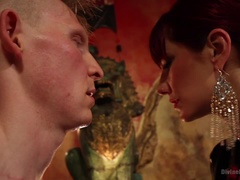 Bondage, Face assise, Humiliation, Orgasme, Douleur, Prostate, Chatte, Esclave