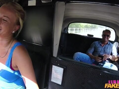 Arsch, Blasen, Auto, Kehlenfick, Fingern, Lecken, Orgasmus, Ehefrau