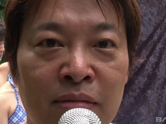 18 jahre, Asiatisch, Braunhaarige, Spermaladung, Aufs gesicht abspritzen, Gruppe, Behaart, Im freien