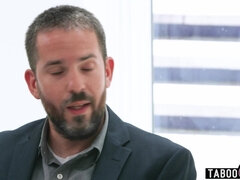 18 ans, En levrette, Hd, Mère que j'aimerais baiser, Fessée, Adolescente, Nénés, Épouse