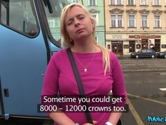 Leie, Blondine, Besamung, Handjob, Geld, Im freien, Pov, Öffentlich