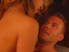 18 летние, Блондинки, Минет, Семяизвержение, Пальцем, Натуральные сиськи, Бритые, Молоденькие