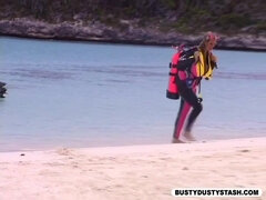 Kont, Lieveling, Grote mammen, Pijpbeurt, Likken, Moeder die ik wil neuken, Buiten, Tieten likken