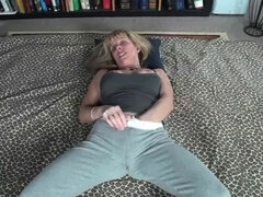 素人, ブロンド, Hd, オナニー, 熟年, 淫乱熟女, 母, 放尿