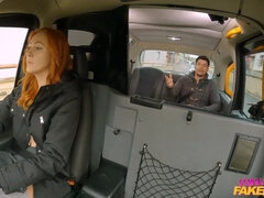 Guy with giant mouth makes me ejaculation in my cab - woman faux taxi