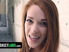 18 jahre, Leie, Kehlenfick, Riesenschwanz, Lecken, Schreiend, Jungendliche (18+), Eng