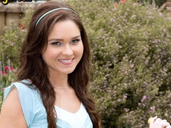 Enthousiasteling, Vingeren, Masturbatie, Natuurlijke tieten, Mager, Strippen, Tiener, Tieten likken