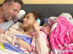 Любители, Большой член, Минет, Лизание, Натуральные сиськи, Трусики, Молоденькие, Сиськи