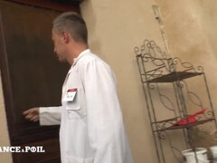 18 jahre, Leie, In den arsch, Blondine, Spermaladung, Französisch, Zierlich, Titten