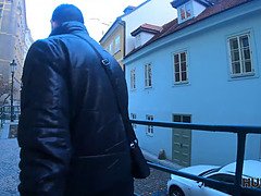 Grosse titten, Geile alte tussi, Gehörnter ehemann, Tschechisch, Riesig, Milf, Geld, Titten