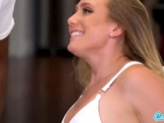 Verga grande, Rubia, Corridas, Corridas faciales, Hd, Dinero, Al aire libre, Pov