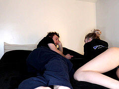 Amateur, Sucer une bite, Couple, Éjaculation interne, Adolescente