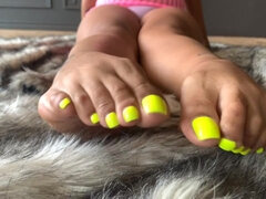 Tetas grandes, Morena, Corridas, Ébano, Pies, Masturbacion con pies, Sexo duro, Pov