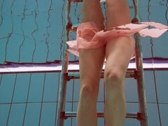 18 jahre, Hd, Zierlich, Pool, Muschi, Solo, Jungendliche (18+), Eng