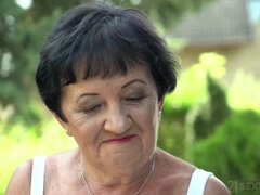 Granny Heitie