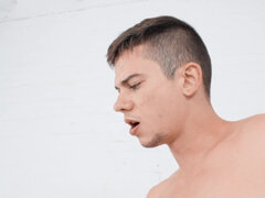 Cuarto de baño, Dormitorio, Tetas grandes, Morena, Corridas, Europeo, Lamidas, Tetas