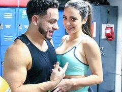 Culo grande, Verga grande, Tetas grandes, Mamada, Estilo perrito, Gimnasio, Tetas, Esposa