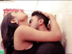 18 jaar, Enthousiasteling, Schattig, Erotisch, Hardcore, Hd, Indisch, Ruw