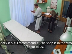 Leie, Blasen, Arzt, Hundestellung, Handjob, Krankenschwester, Uniform, Nass