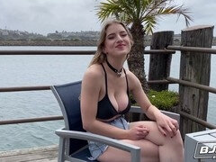 Verga grande, Tetas grandes, Mamada, Paja con tetas