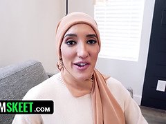 Arabisch, Grote lul, Grote mammen, Pijpbeurt, Naakte man aangeklede vrouw, Sperma, Sperma in gezicht, Schreeuwen