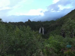 Jade loves the Waimea Canyon!
