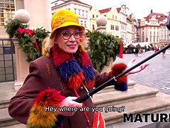 Grosse titten, Oma, Hd, Riesig, Reif, Milf, Mutti, Strümpfe