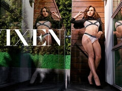 Culo grande, Verga grande, Mamada, Morena, Estilo perrito, Tetas naturales, Adolescente, Tetas