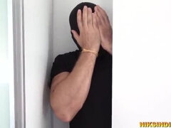 Sexo duro, Indio, Pezones