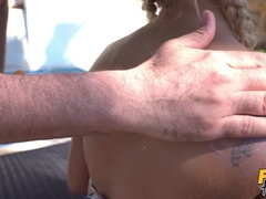 Blond, Stel, Sperma, Sperma shot, Lul, Hondjeshouding, Sperma in gezicht, Biljart