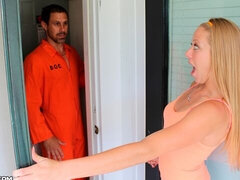 Blonde, Fétiche, Branlette thaïlandaise, Masturbation, Sport, Dénudage, Adolescente, Nénés