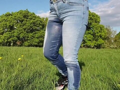 Amateur, Rubia, Coche, Fetiche, Hd, Orinar, Público, Mojado