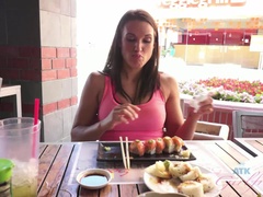 Amateur, Gros seins, Brunette brune, Petite amie, Mature, De plein air, Chatte, Dénudage