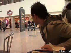 美人, ブロンド, エロ熟女, なめる, 熟年, 淫乱熟女, オマンコ, ガリガリ