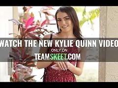 18 ans, Américain, Tir de sperme, Branlette thaïlandaise, Nue, Petite femme, Réalité, Adolescente