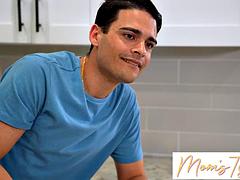 Verga grande, Rubia, Madura, Marido, Maduro, Madres para coger, Tetas, Esposa